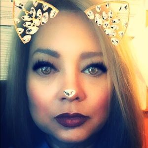 Meet your Posher, Deanne